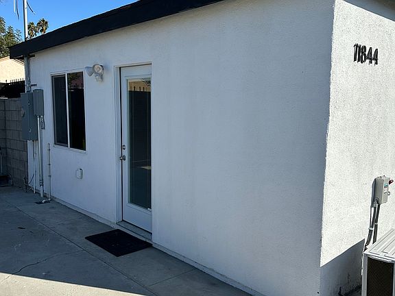 3rd image of 11844 Orchard Ave #Adu