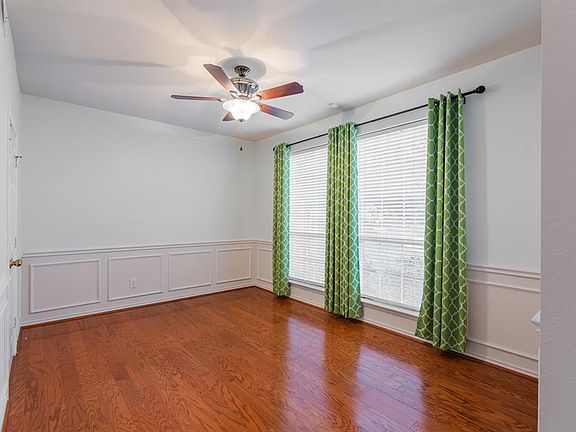 4th image of 1508 De Moss Ct