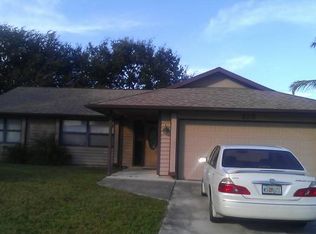 225 SW Aubudon Ave, Port Saint Lucie, FL 34984