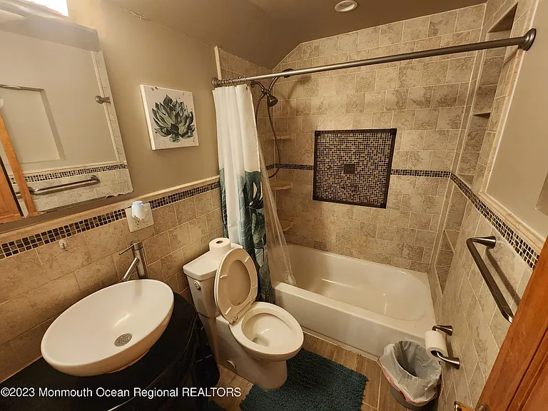 26 Lincroft Ave — Photo 11