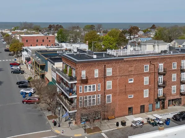 245 Mason Ave, Cape Charles, VA 23310