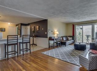 15 Main St APT 14, North Reading, MA 01864