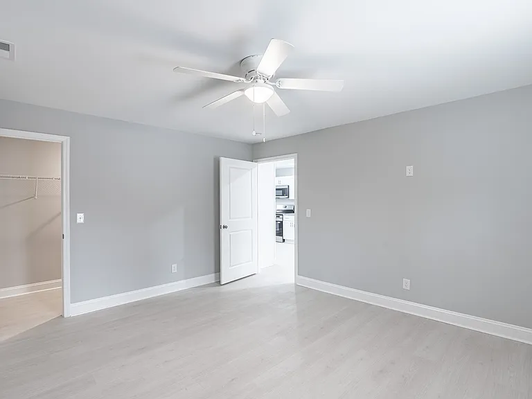 3250 Bagnal Dr — Photo 11