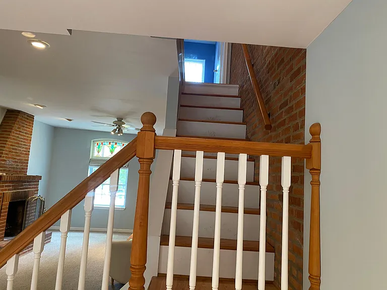 233 S Chester St — Photo 14
