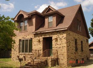 102 W Dunlap St, Kentland, IN