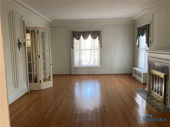 2nd image of 175 N Sandusky St