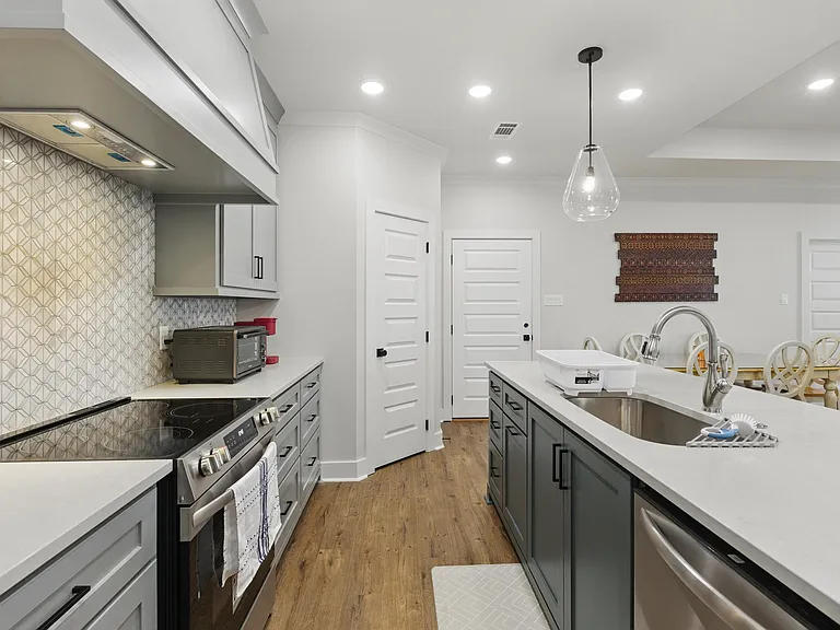 117 Edgewood Cir — Photo 4