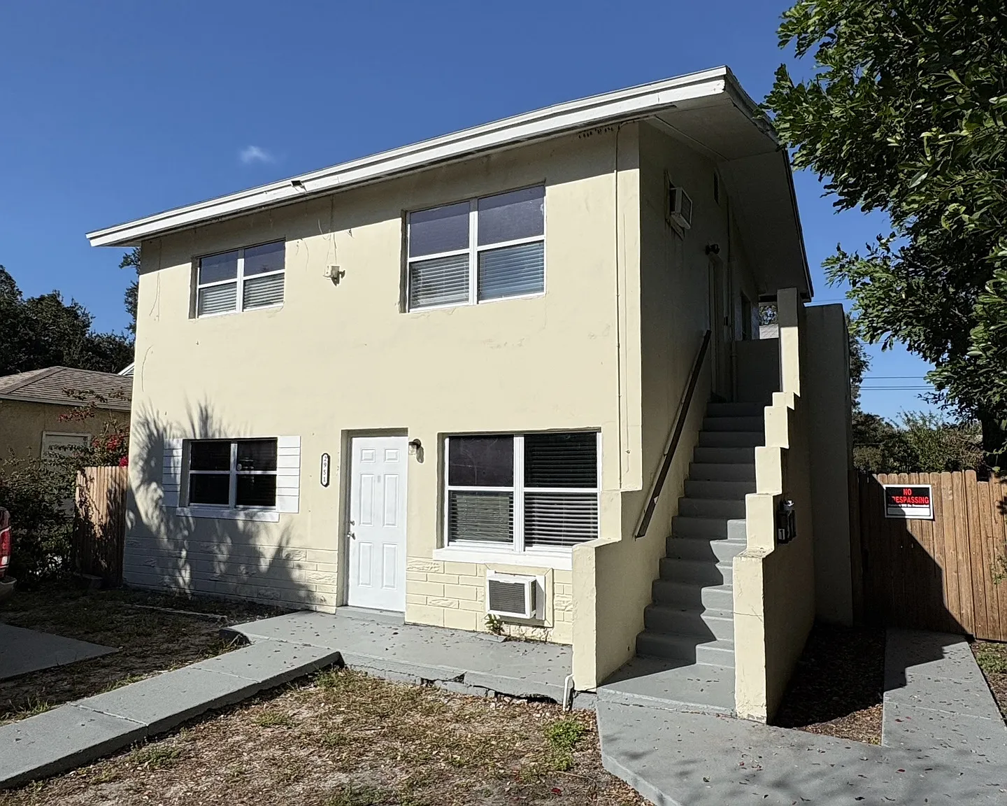 2 bed, 650 sqft, $1,250 — Photo 1