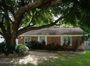 8295 Homer Dr, Beaumont, TX 77708