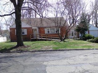 36 W Hickory St, Spring Valley, NY 10977