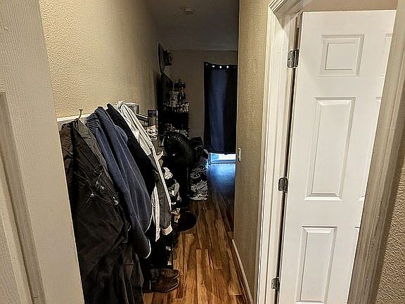 4th image of 3096 Monet St