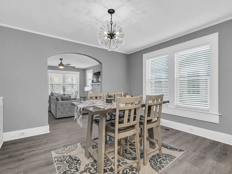 3402 Dodson Ave — Photo 8