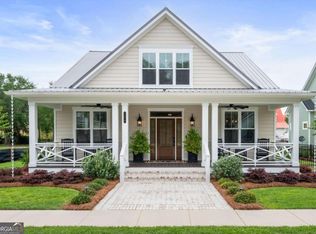 130 Salt Marsh Dr, Midway, GA 31320