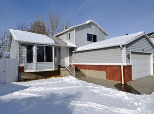 5966 S Tarragon Ct, Kearns, UT 84118