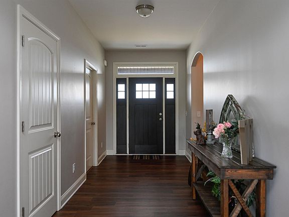 2nd image of 119 Berrigan Pl