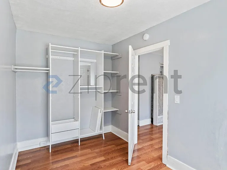5917 Avenal Ave — Photo 14
