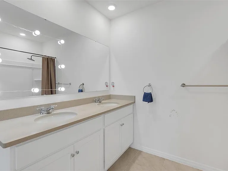 3041 Tobago Dr — Photo 29