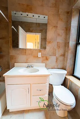 Rented by Bapple | media 17