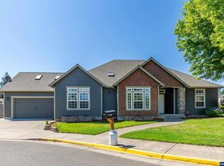 912 Falcon Ct, Lebanon, OR 97355