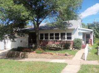 1004 Linden St, Burlington, IA 52601