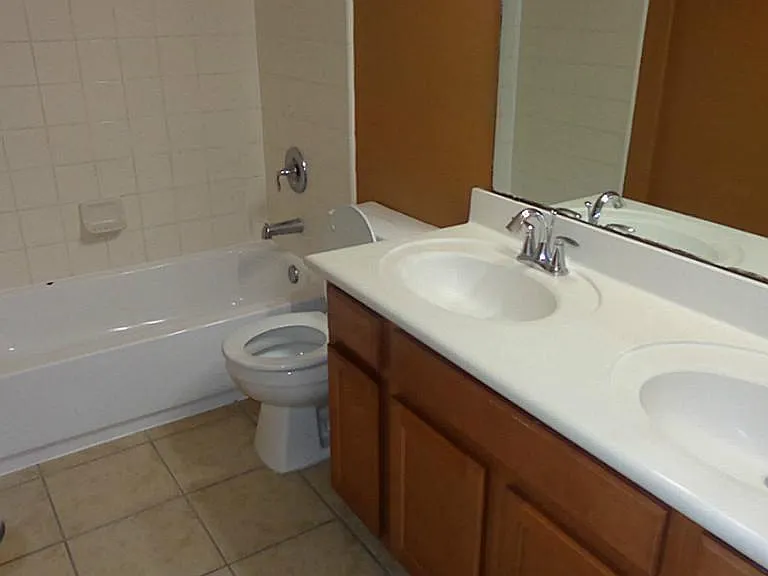 21911 Canyonwood Park Ln — Photo 13
