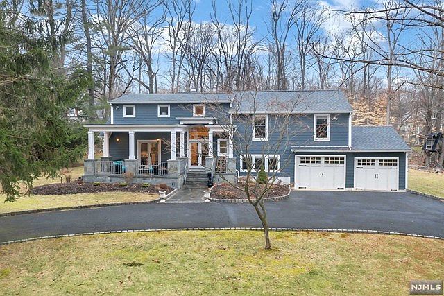 1st image of 99 Woodland Ave