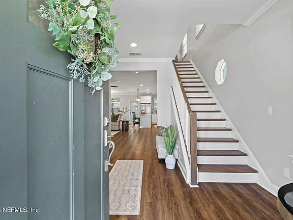 5th image of 2842 GREEN Street