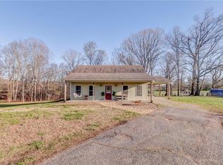 209 Moss Rd, Fairmount, GA 30139