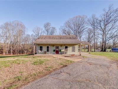 209 Moss Rd, Fairmount, GA, 30139