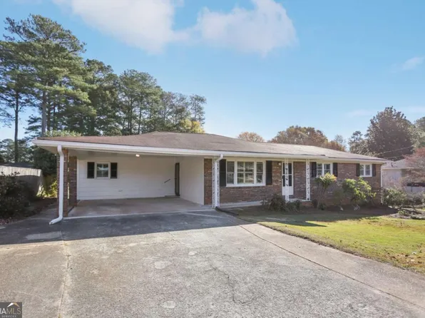 3335 Lauada Dr, Douglasville, GA 30135