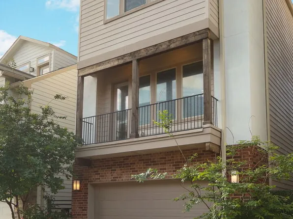 3831 Harry Wurzbach, San Antonio, TX 78209