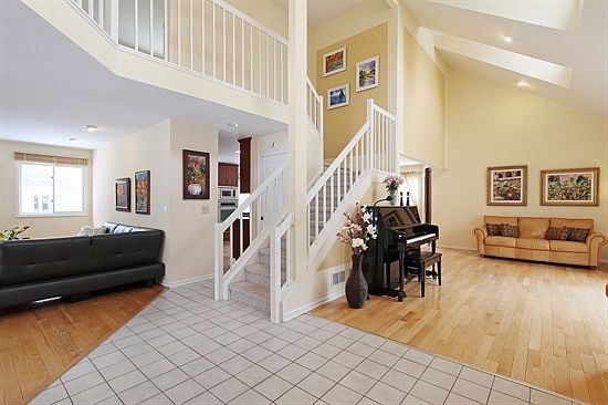 2nd image of 2813 Sandalwood Ct