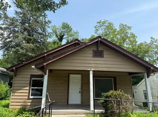 1033 Asheboro St, High Point, NC 27260