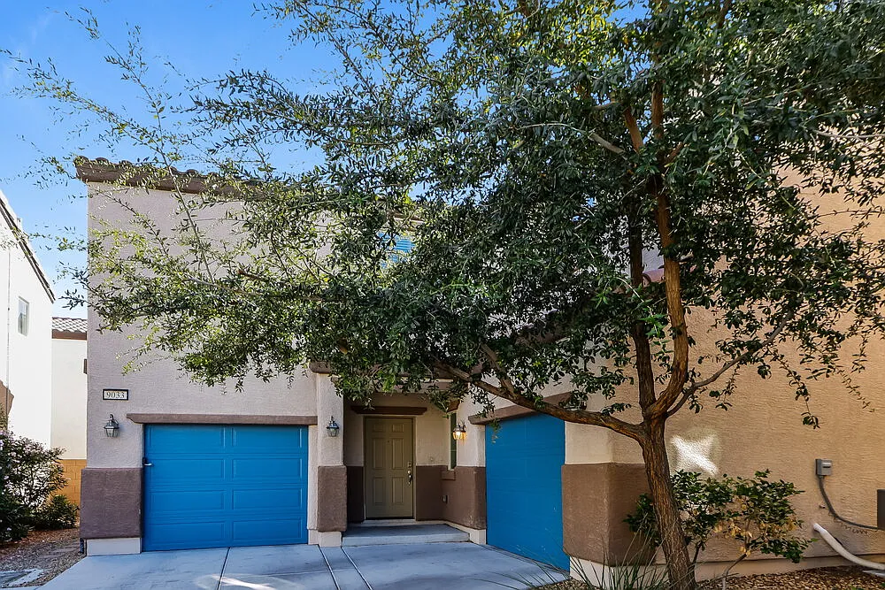 4 bed, 2.5 bath, 1871 sqft, $2,170 — Photo 1