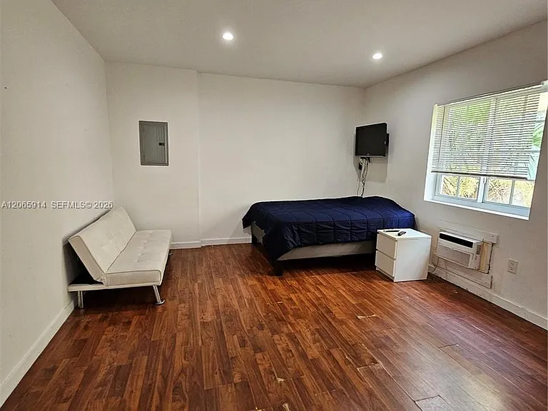 1345 Pennsylvania Ave #3C — Photo 3