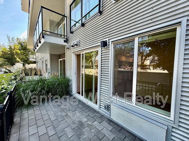 615 Rutland Rd N #101 — Photo 19