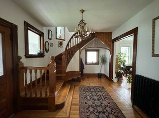 11 Cambria St, Somerville, MA 02143