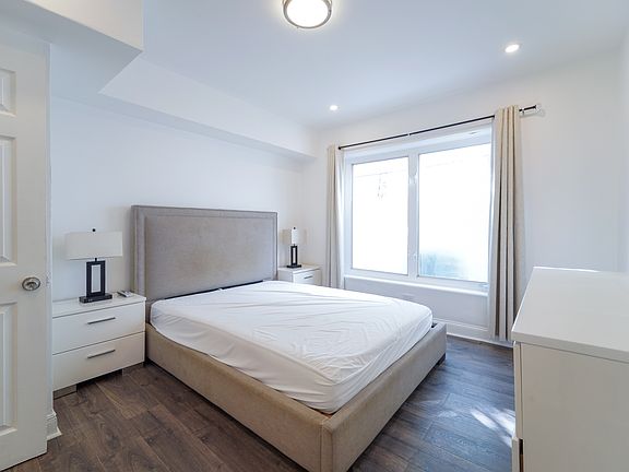 4th image of 1538 Jefferson Ave APT 8