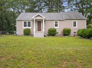 16106 Lucia Dr, Chester, VA 23831
