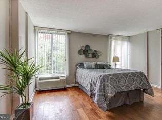 1800 R St NW APT 201, Washington, DC 20009