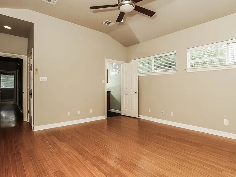 1701 Sanchez St #A — Photo 15