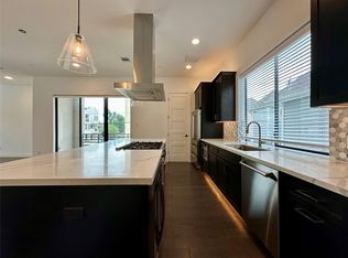 5703 Maxie St, Houston, TX 77007