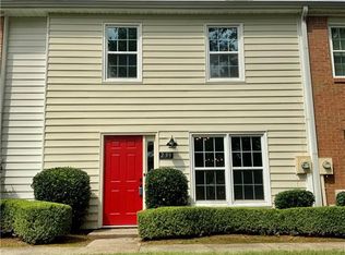 239 High Creek Dr, Roswell, GA 30076