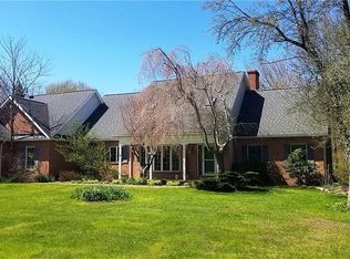 4268 Backus Rd, Erie, PA 16510