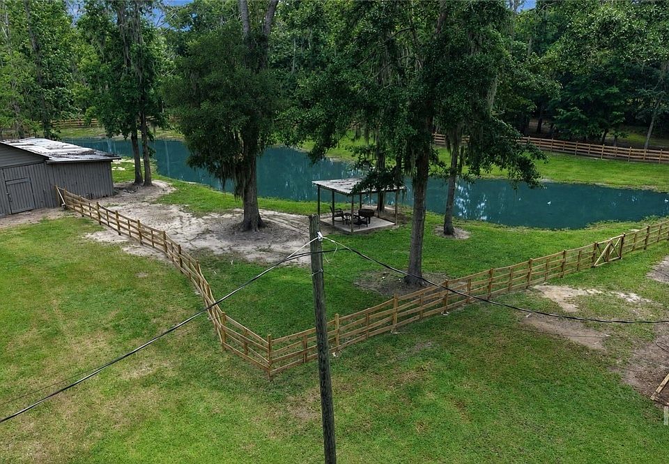 1st image of 1705 Retreat Road