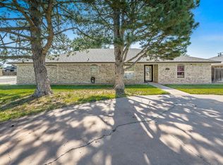 1201 Bennett Dr, Dumas, TX 79029