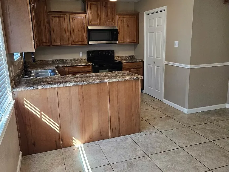 895 County Road 4660 — Photo 1