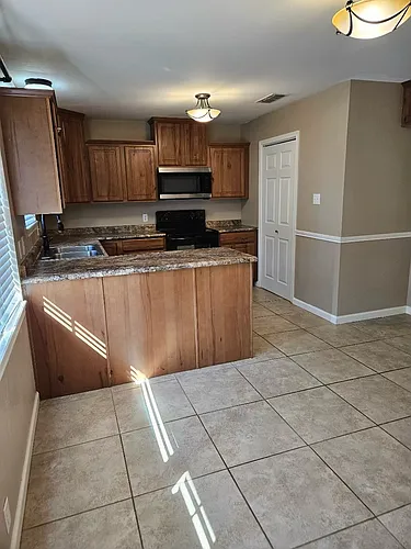 895 County Road 4660 Photo 1