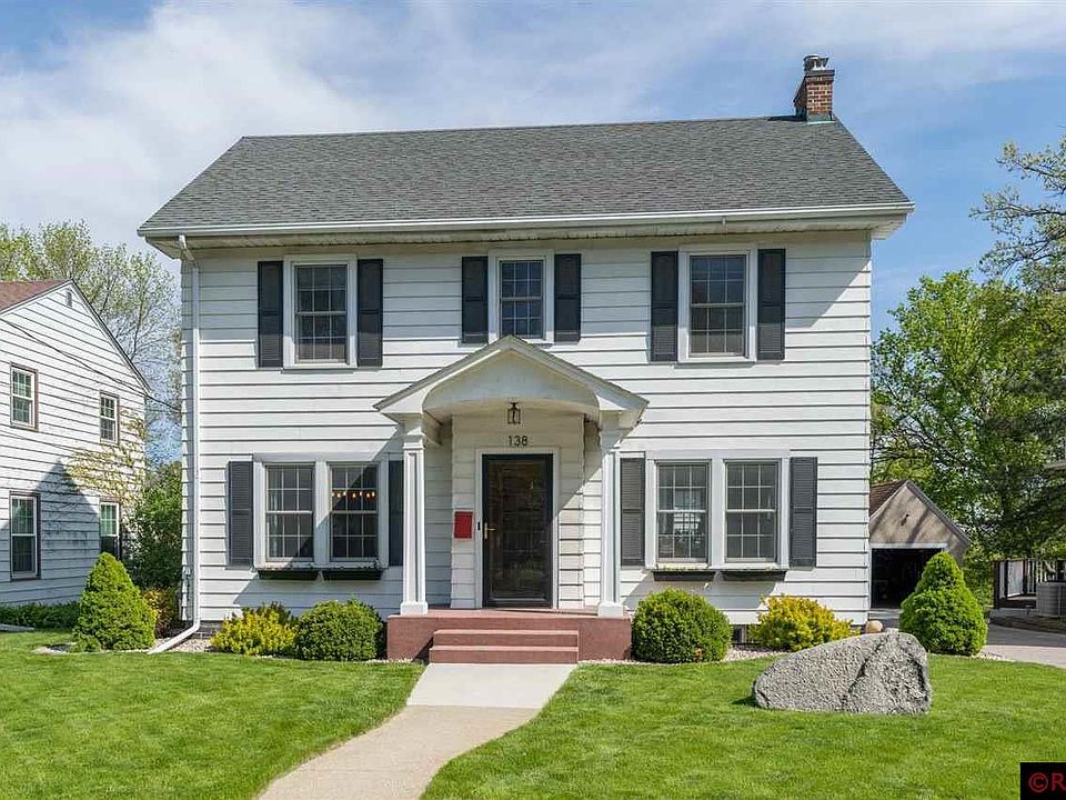 1st image of 138 Oak Knoll Blvd