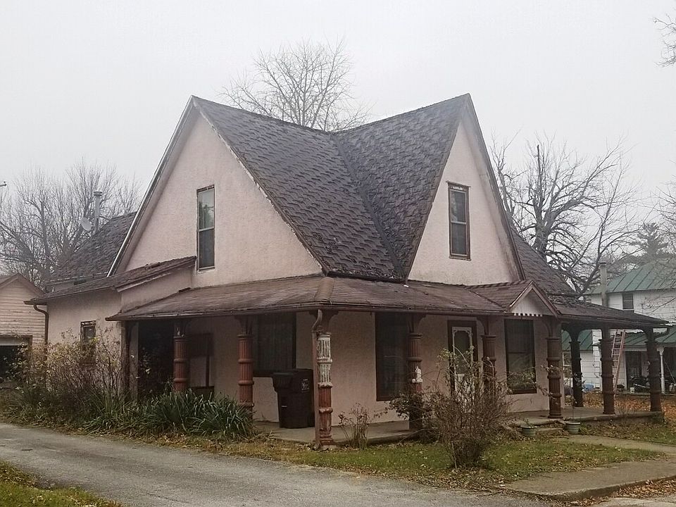 1st image of 7 E Branson St